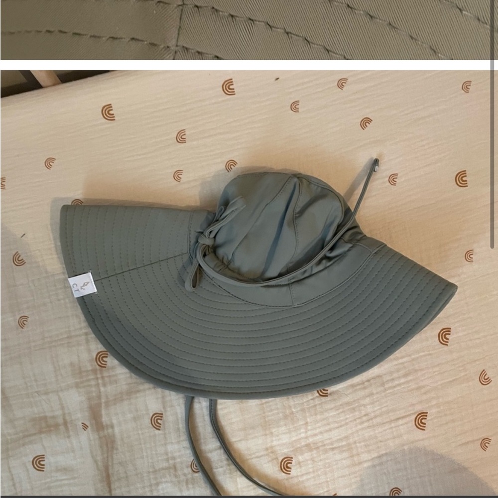 6m-18m current tyed Long Brim Water Bucket Hat. in sage green.